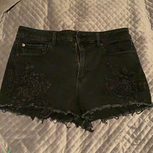 American eagle black shorts